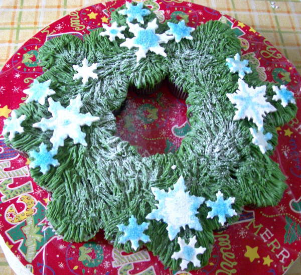 Cupcake Cake Wreath